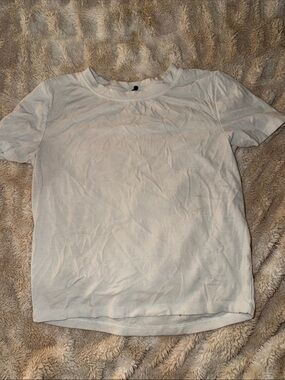 Men's White Short-Sleeve Crewneck Shirt